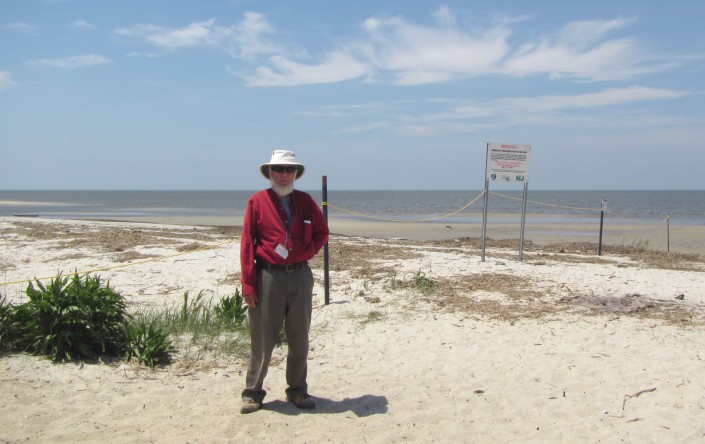 Jim May protect Cook Beach as part of  Conserve Wildlife Foundation of NJ's Shorebird Stewardship Project.  Each year the Division of Fish and Wildlife designates beaches important to shorebirds and protects them from disturbance.  The shorebird stewards alert Conservation Officers if people refuse to comply.  But most of thier job is helping people understand the shorebird migration and the needs of shorebirds and crabs