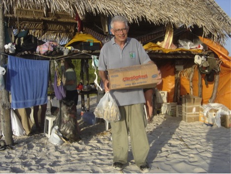 Allan Baker, the Senior Curator of Ornithology and Head of the Department of Natural History at Toronto’s Royal Ontario Museum suddenly and unexpectedly died in 2014.  His career included many significant achievements including early work that helped build a scientific case that overharvested horseshoe crabs caused the decline of red knot numbers. Photo from Wader Study.